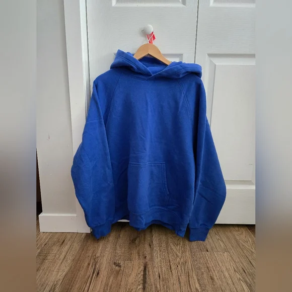 NWOT Aritzia/TNA Mega Raglan Hoodie - Picture 2 of 4